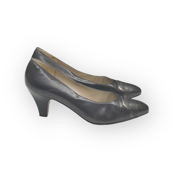 Vintage: Ferragamo x SFA ❀ Inset Croc Embossed Kitten Heel Pumps ❀ Slate Leather - Picture 2 of 16